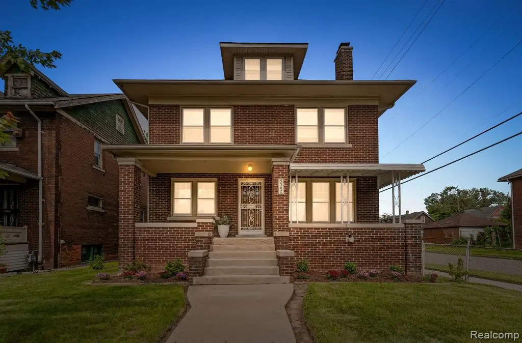 5302 Burns, Detroit, MI  - #1