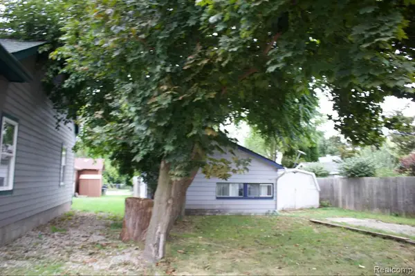 2960 Glenbroke, Keego Harbor, MI 