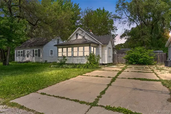 3120 Stratford, Flint, MI 