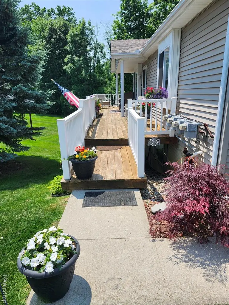 9520 Timber Ridge, Grand Blanc, MI  - Image #1