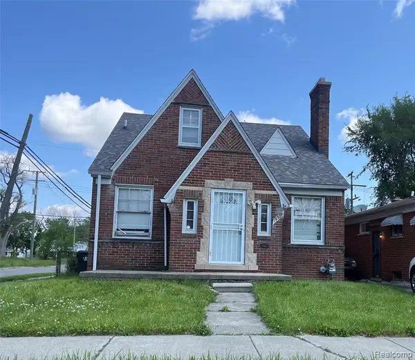 15003 Young, Detroit, MI 
