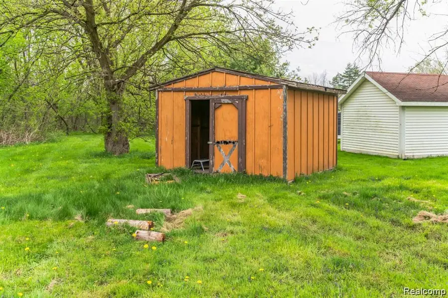 6456 W Court, Flint, MI  - Image #3