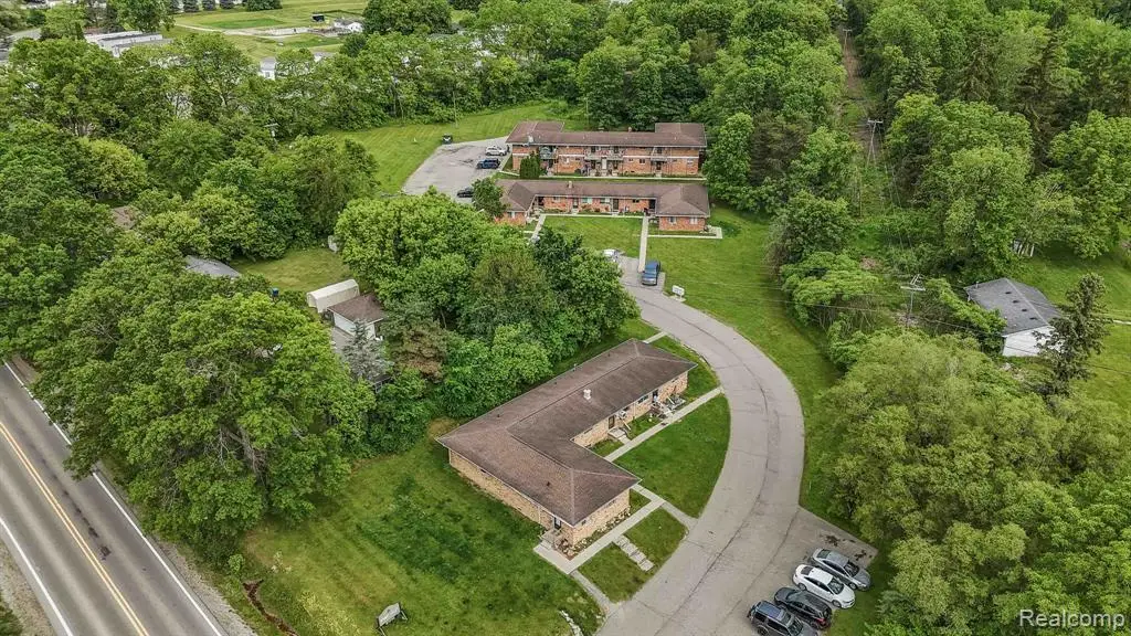 10660 E Holly, Davisburg, MI  - Image #1