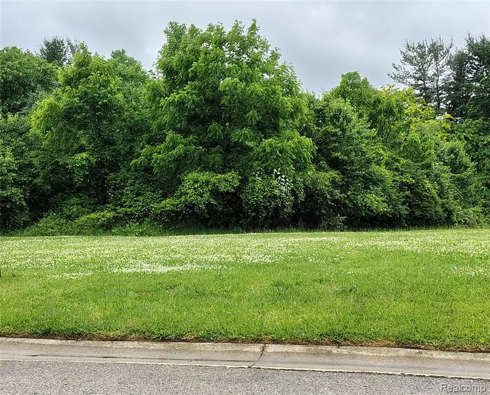 Covered Wagons Covered Wagons Trail, Flint, MI 48532 - Image #1