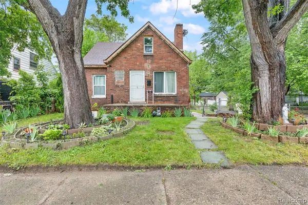 17304 Barlow, Detroit, MI 