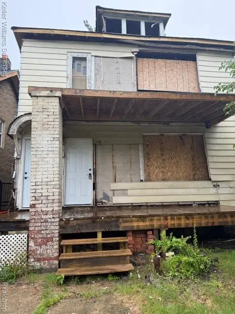 125 North, Highland Park, MI 