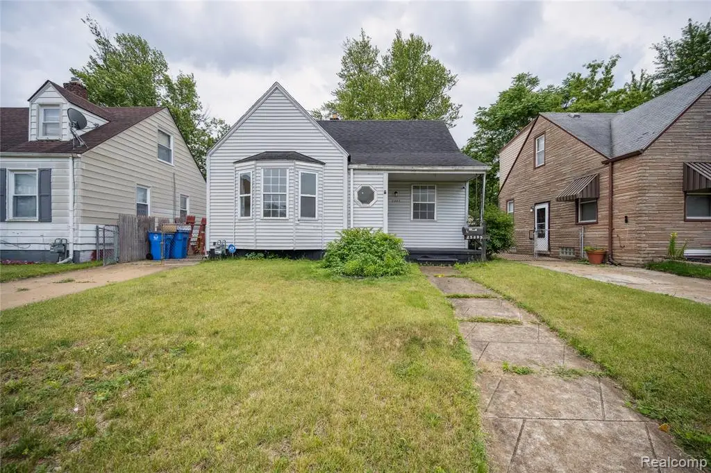 25895 Annapolis, Dearborn Heights, MI  - Image #1