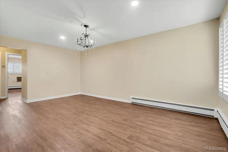 22444 Kelly #11, Eastpointe, MI  - Image #3