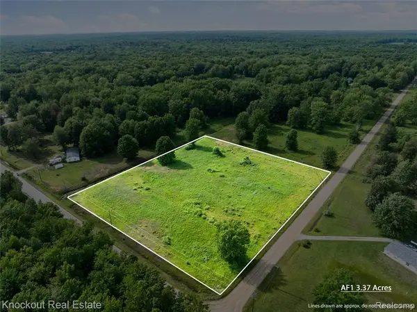 #0103 V/l Nature's Nest, Vassar, MI 48768