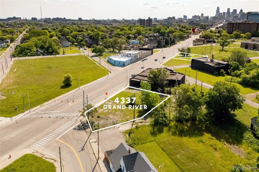 4337 Grand River, Detroit, MI 48208 - #2