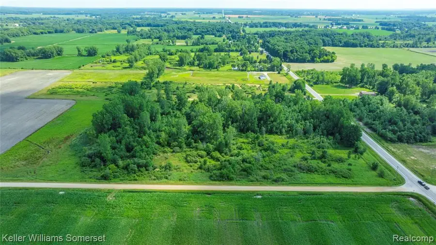 VL Speaker, Yale, MI 48097 - Image #3