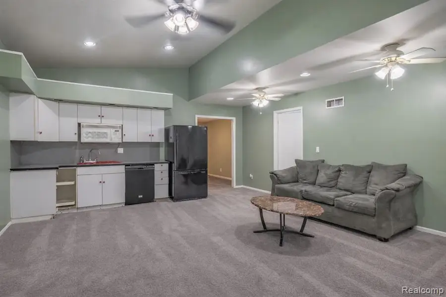 36426 Weideman, Clinton Township, MI  - Image #2