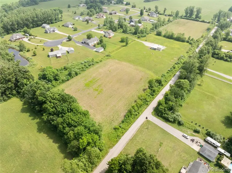 V/L - 2 Macey, Willis, MI 48191 - Image #3