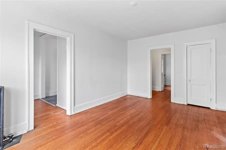 16940 Log Cabin, Highland Park, MI 48203 - Image #3