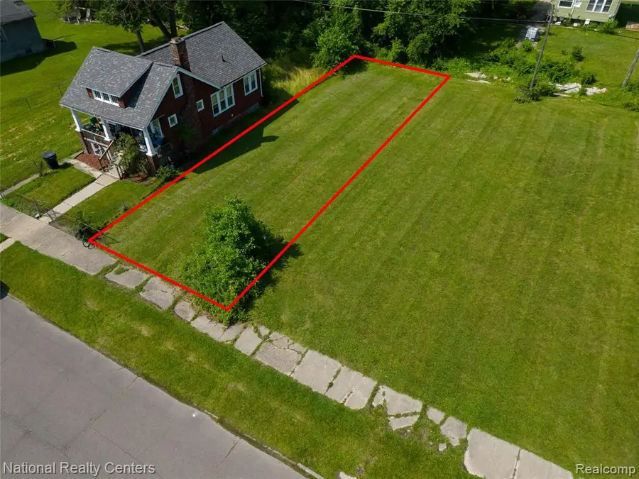 2599 Lenox, Detroit, MI 48215 - #3