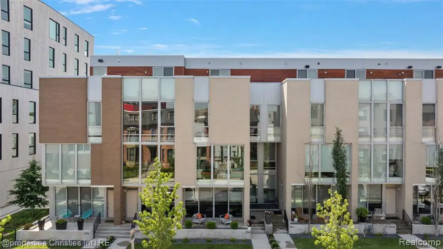 284 Alfred, Detroit, MI 48201 - Image #2