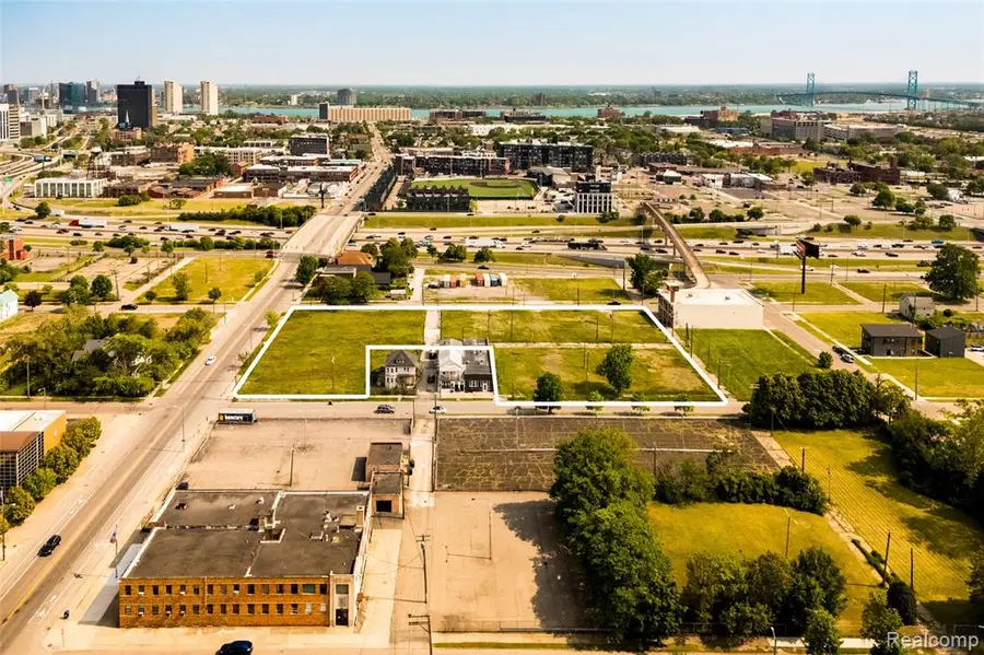 2641 Trumbull, Detroit, MI 48216 - #3