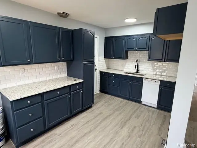 23772 Brittany, Eastpointe, MI 48021 - #3