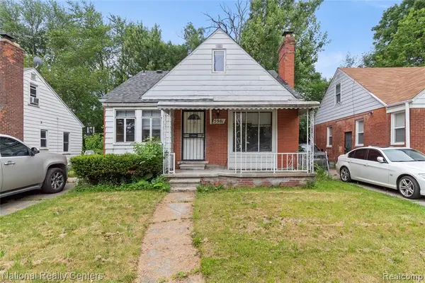 5981 University, Detroit, MI 