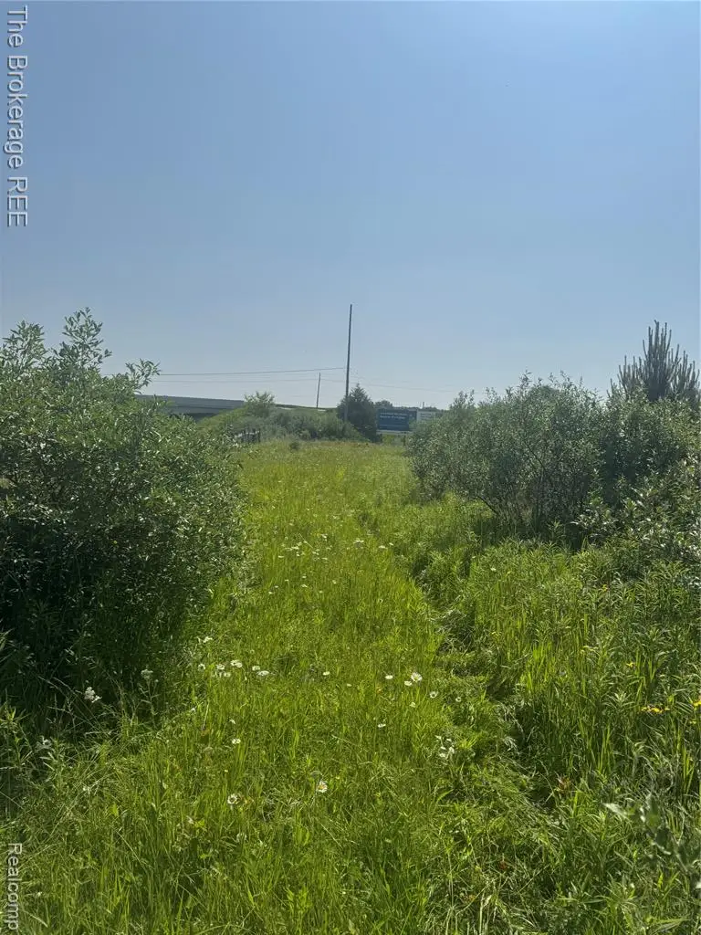 2548 S Sheridan, Lennon, MI  - Image #2