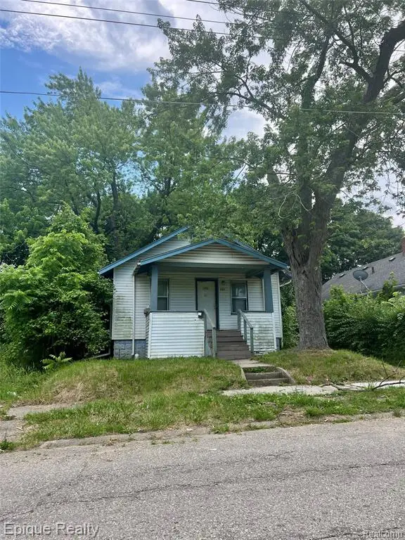 802 E Russell, Flint, MI 48505