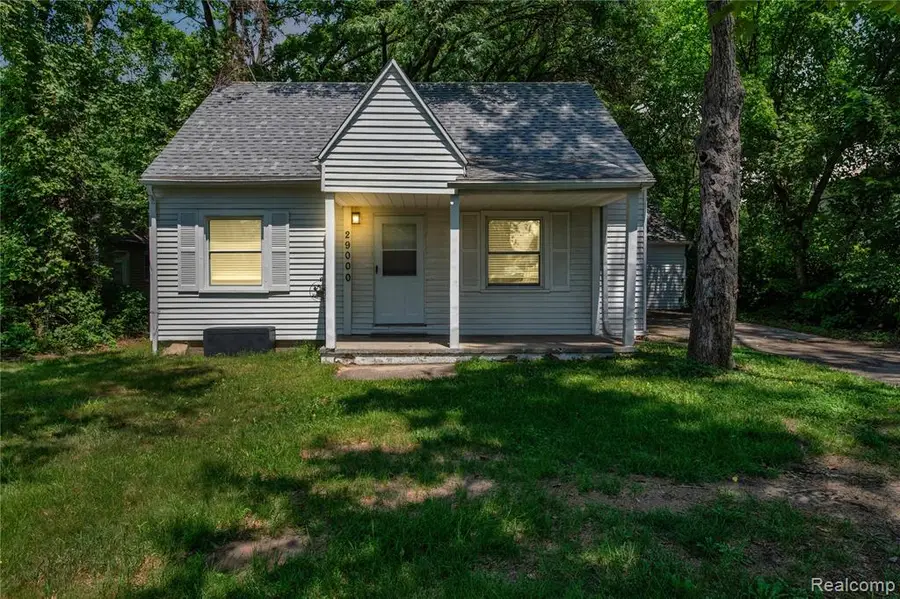 29000 Joy, Livonia, MI  - Image #3