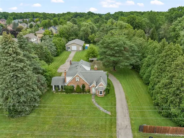 42192 Dequindre, Sterling Heights, MI 48314