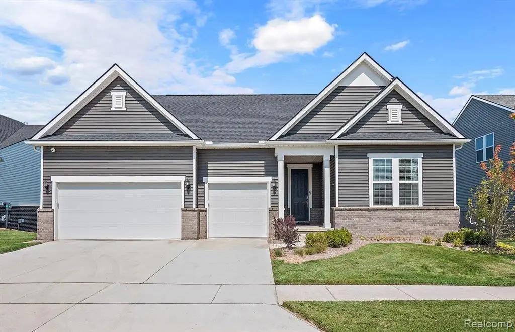 4109 Bay Terrace, Milford, MI 48381 - Image #1