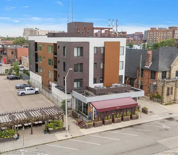 438 Selden #401, Detroit, MI 48201