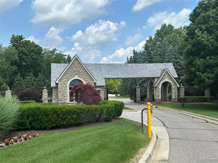 Northpointe Northpointe, Brighton, MI 48114 - Image #3