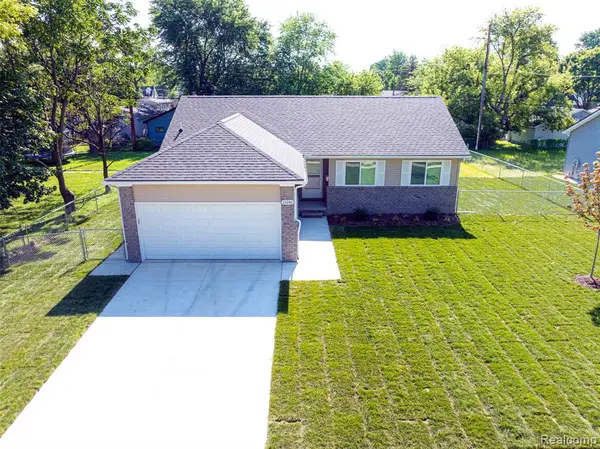 23240 Bolam, Warren, MI 