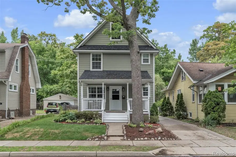 715 Gardenia, Royal Oak, MI  - #2
