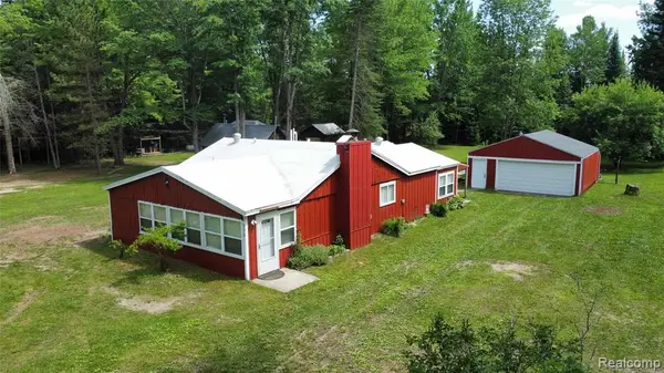 779 W Cr-612, Grayling, MI 49738