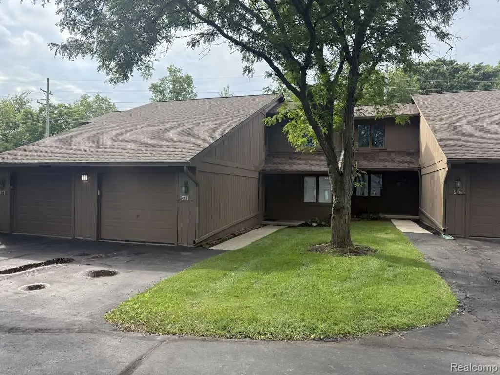 571 Park, Saline, MI  - Image #1