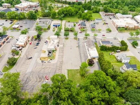 11319 S Saginaw, Grand Blanc, MI 48439 - #2