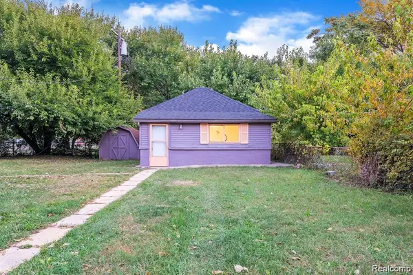 1943 Jarvis, Warren, MI 