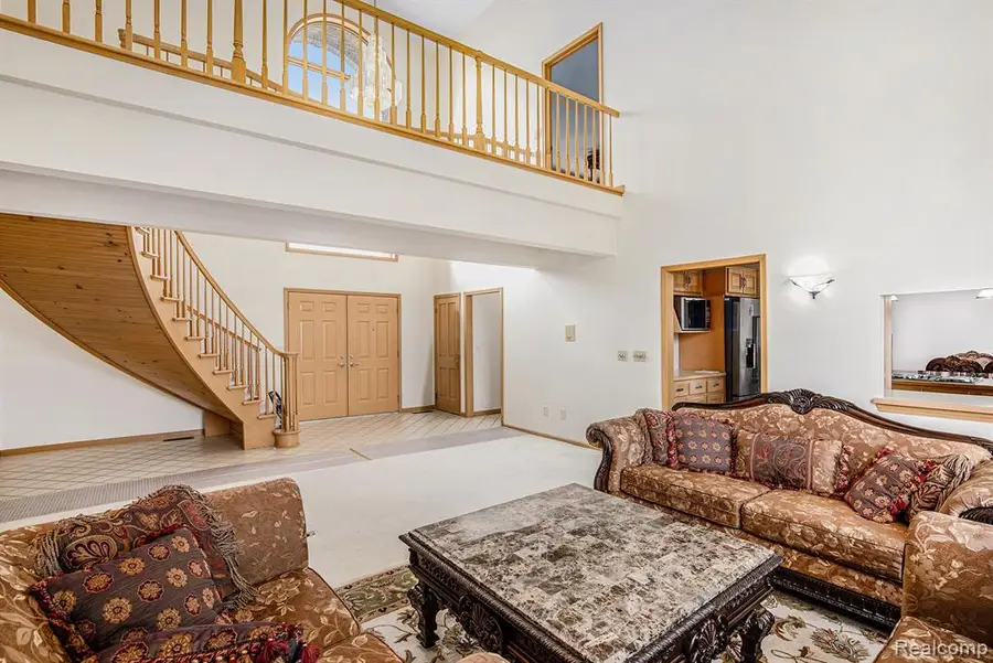 5215 Sunlyn, Grand Blanc, MI  - Image #3