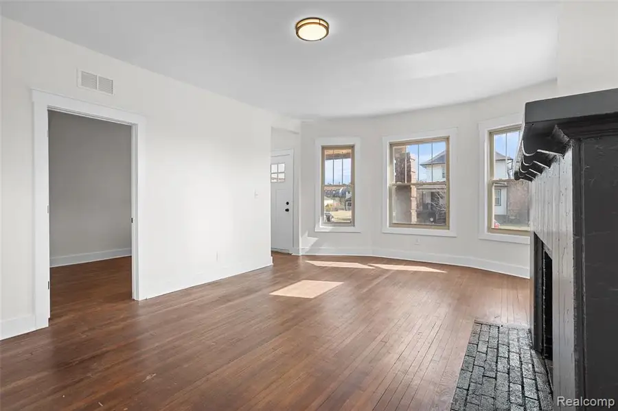 900 Hazelwood, Detroit, MI 48202 - #3