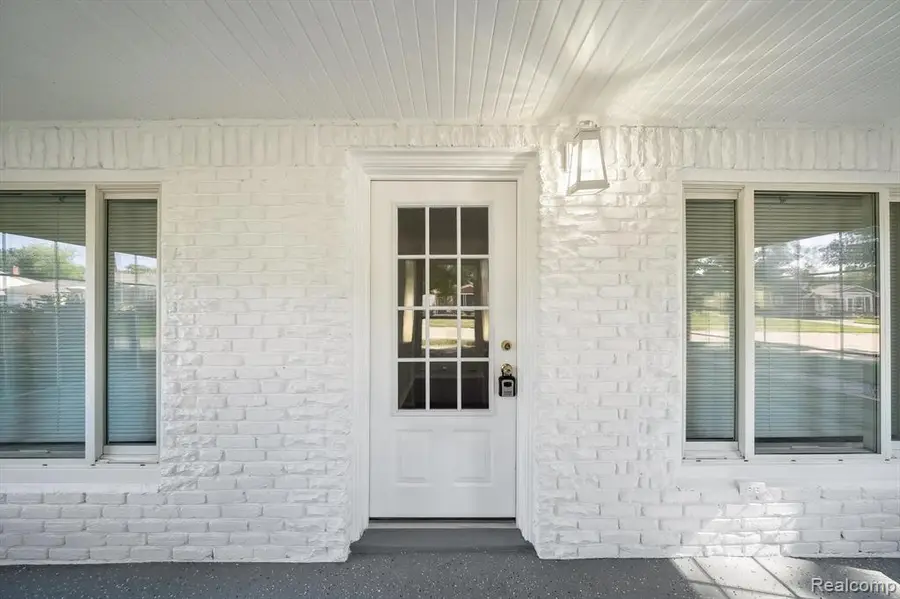 30808 Sheridan, Garden City, MI  - Image #3