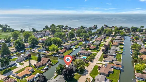 38008 Seaway, Harrison Twp, MI 