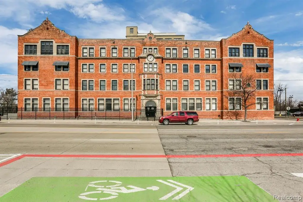 6533 E Jefferson #502, Detroit, MI  - Image #1