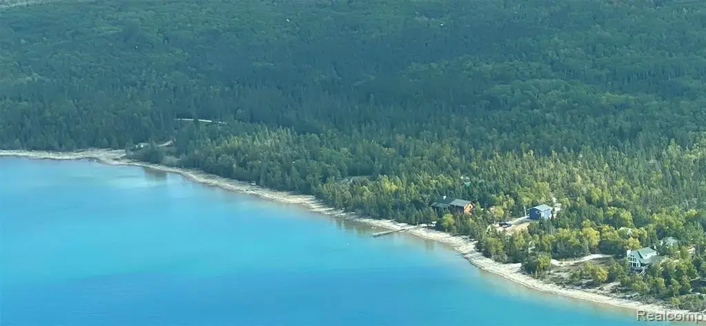 33882 S Dix Point, Drummond, MI 49726 - Image #1