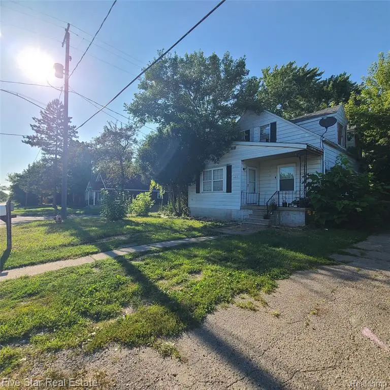 1062 Tremont, Flint, MI  - Image #2