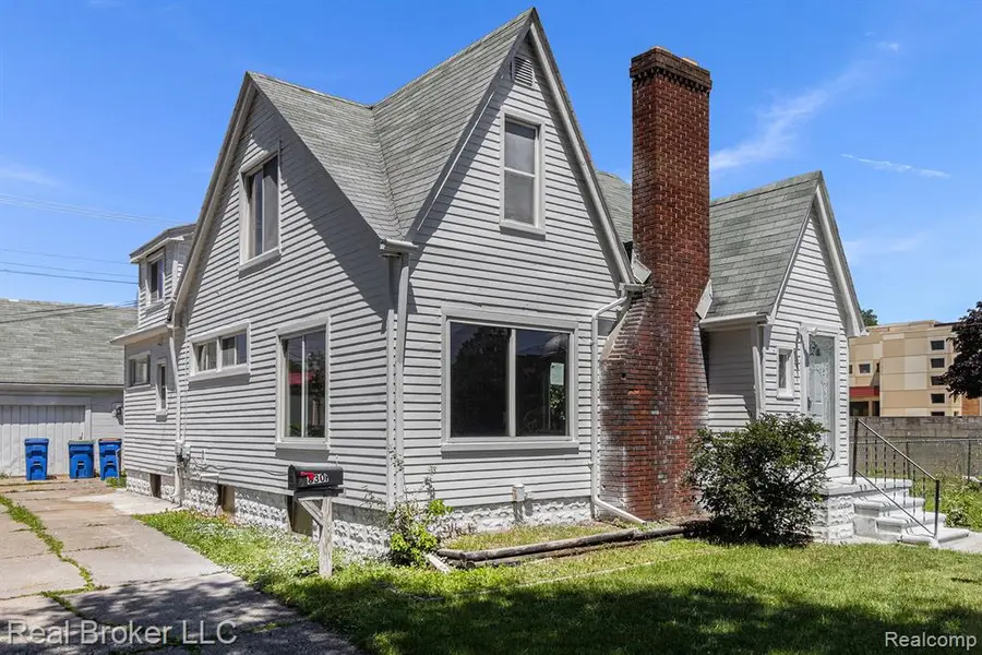 8301 Dodge, Warren, MI  - Image #2