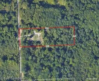 16295 Vining, Romulus, MI 48174