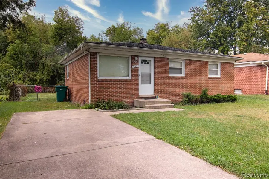 830 Gates, Ypsilanti, MI  - Image #2