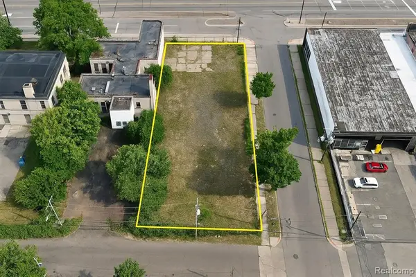 2495 W Grand, Detroit, MI 