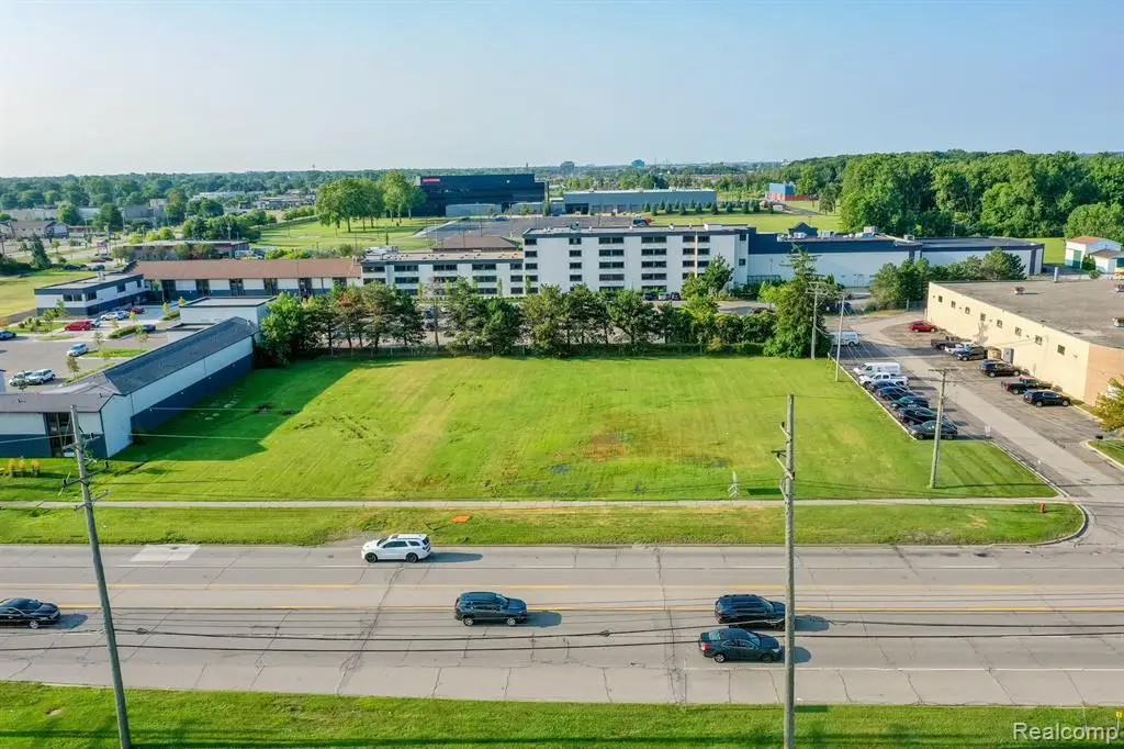 7700 15 Mile, Sterling Heights, MI 48312 - #1