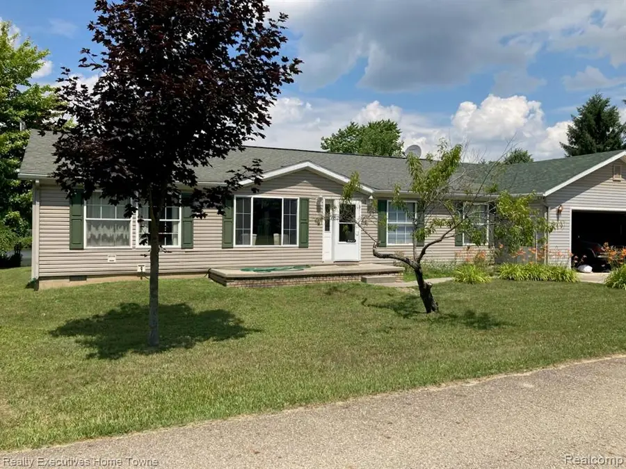 2343 Tia, Croswell, MI  - Image #2