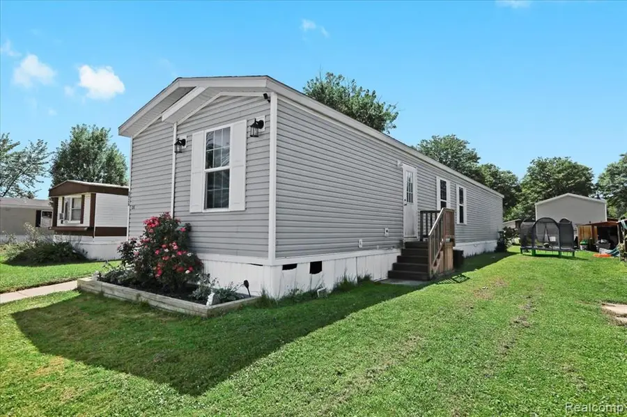 5926 Esther St., Romulus, MI 48174 - Image #2